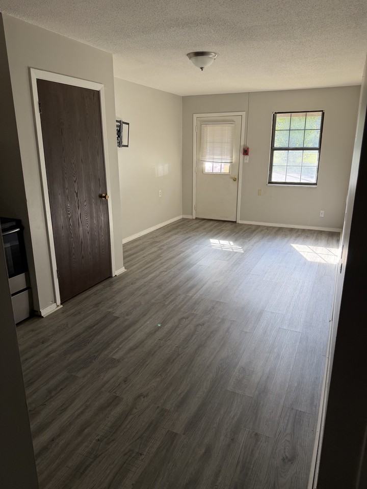 115 South Main Street - Photo 2 of 7
