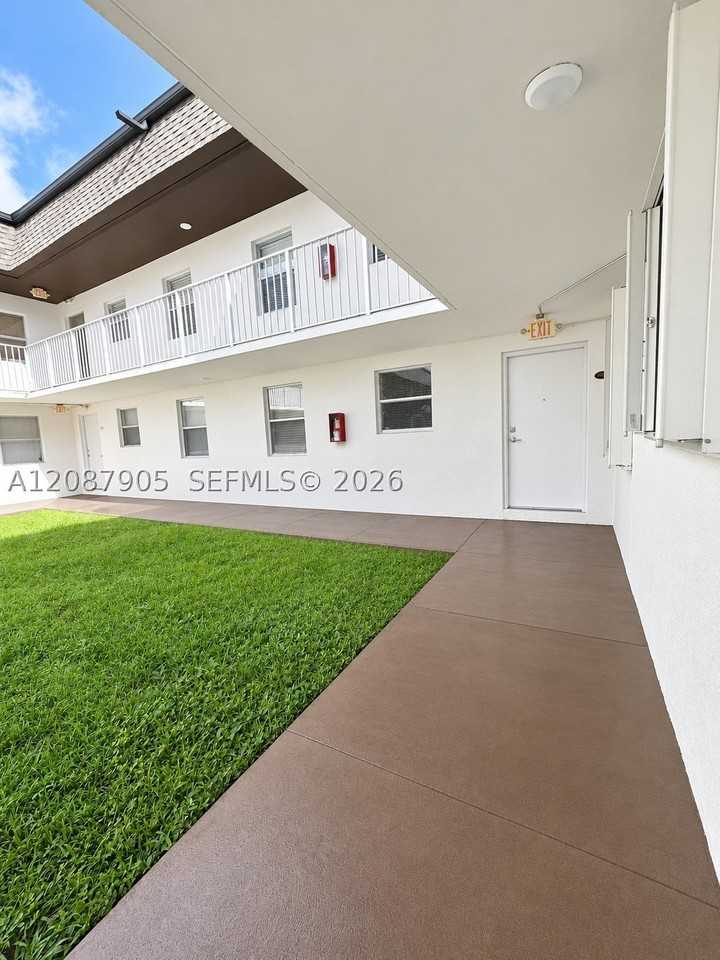 8475 Sw 94th St #108E - Photo 2 of 33