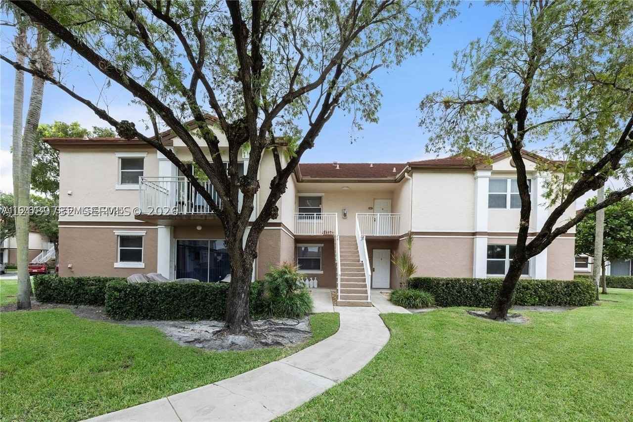 1276 Sw 113th Ter #101