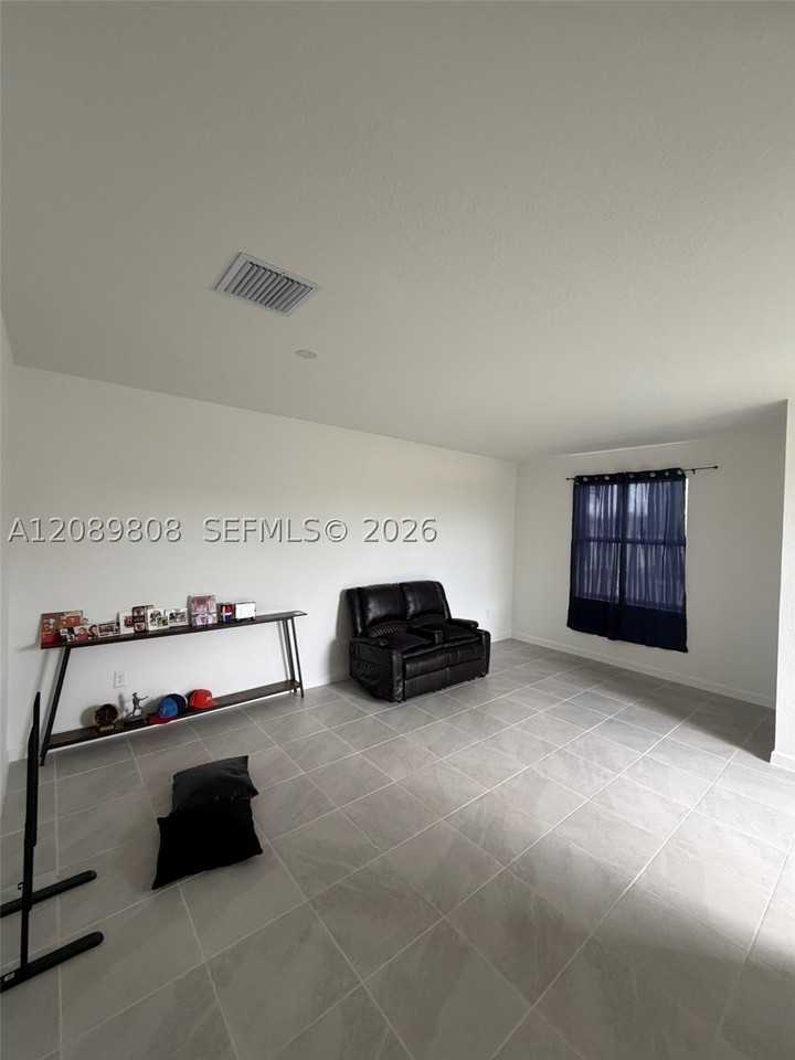 35537 Sw 189th Ave #35537 - Photo 3 of 23