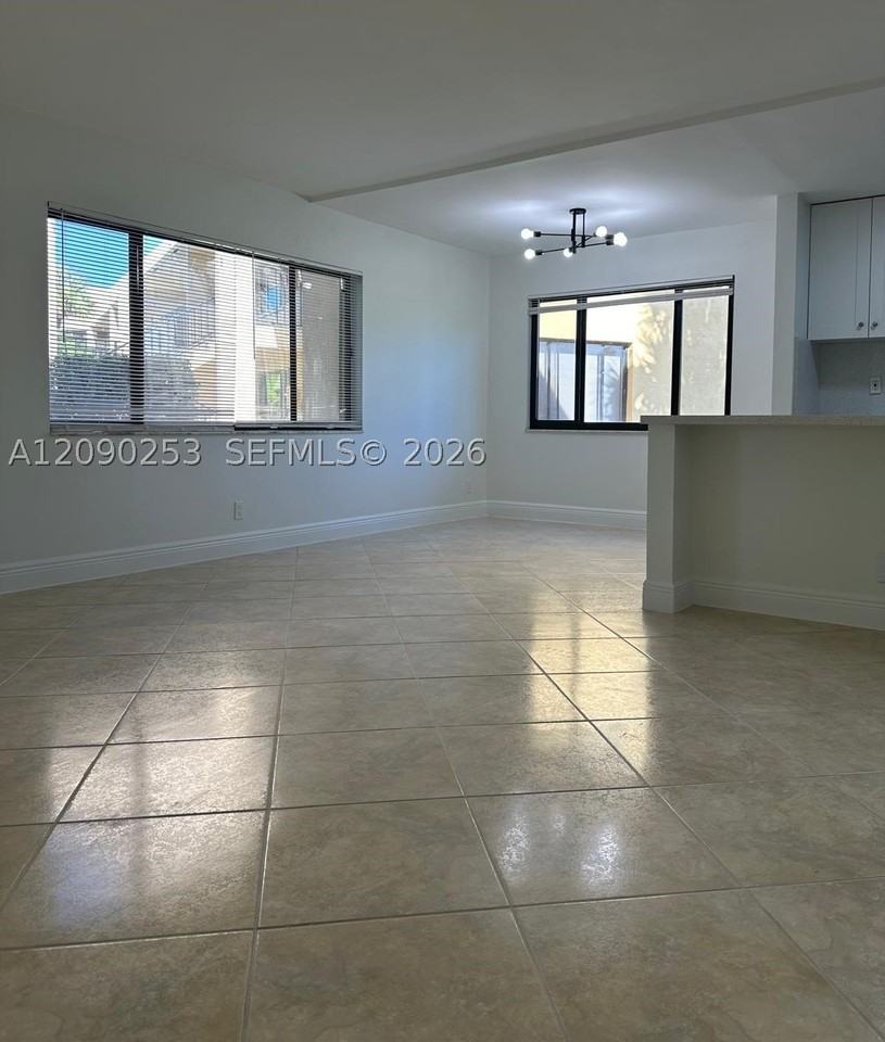 801 Meadows Cir #801 - Photo 3 of 9