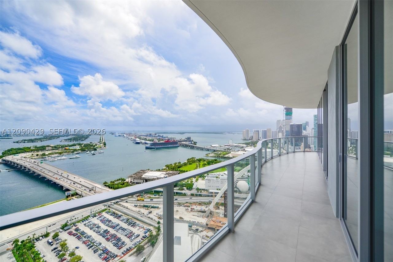 1400 Biscayne Blvd #4201