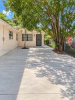 featured image of 10132 W Indigo St #10132