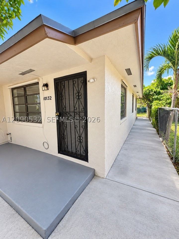 10132 W Indigo St #10132 - Photo 3 of 26