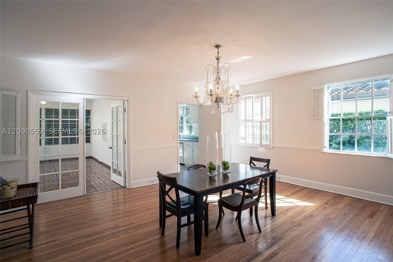 2805 Segovia St - Photo 7 of 25