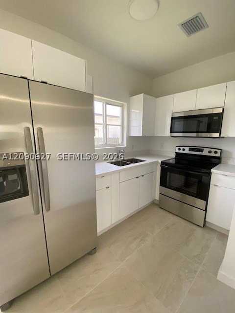 855 Sw 1st St #855 - Photo 2 of 11