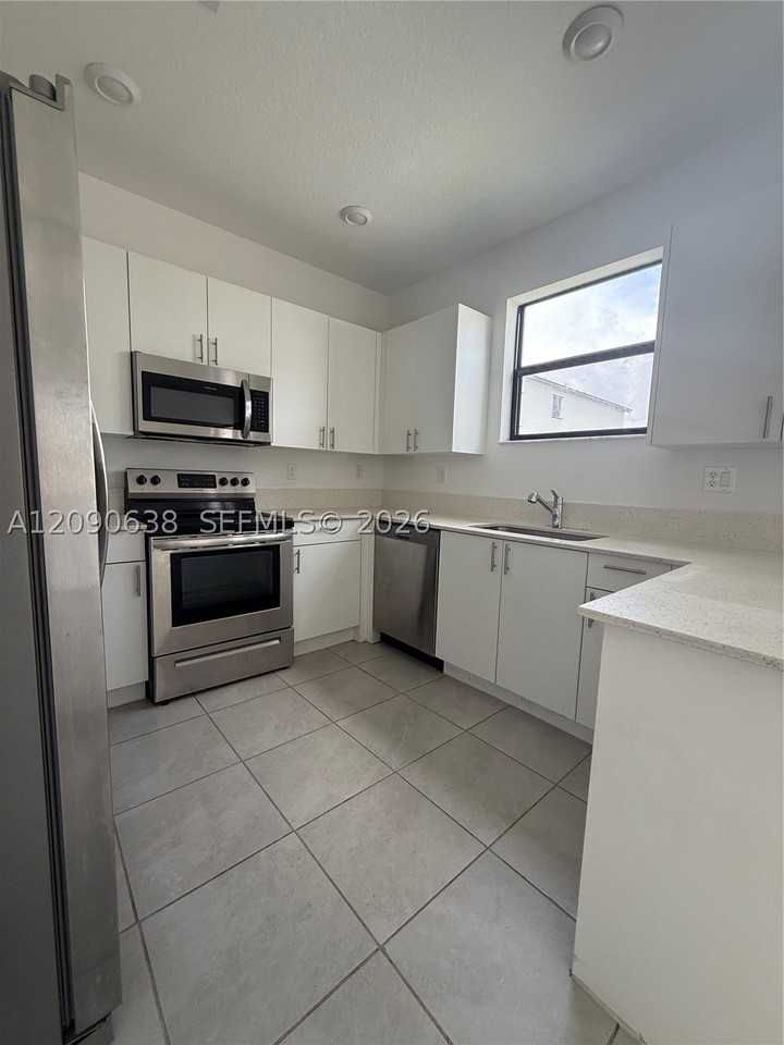 28532 Sw 133rd Path - Photo 6 of 15
