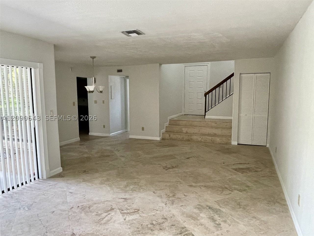 2160 Bayberry Dr #2160 - Photo 5 of 39