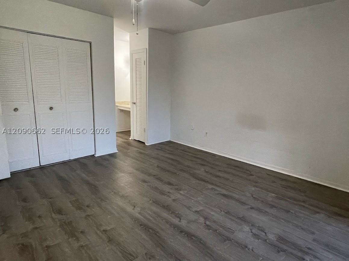 2510 Sw 81st Ave #405 - Photo 6 of 14
