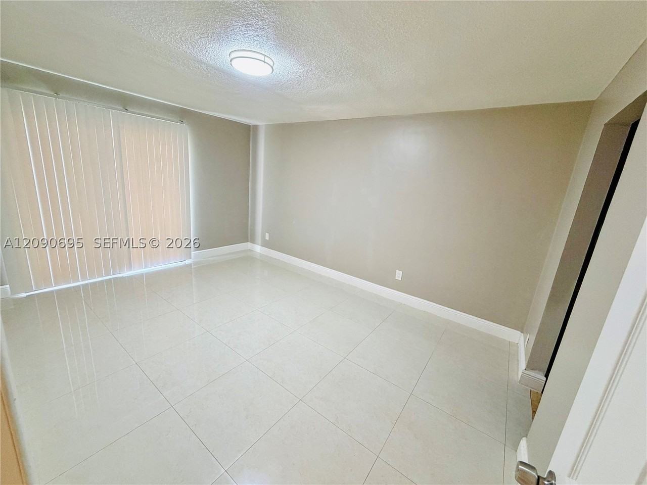 581 N University Dr #36 - Photo 3 of 8
