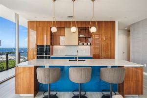 featured image of 2655 S Bayshore Dr #1412