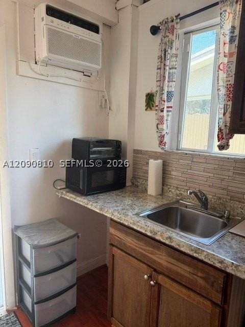 2080 Arcadia Dr #A - Photo 6 of 15