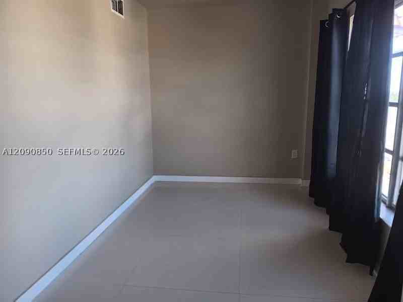 4174 Inverrary Dr #1011 - Photo 2 of 5
