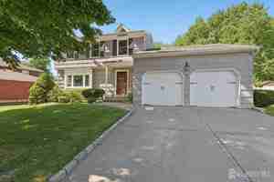 featured image of 49 Ochs Ave