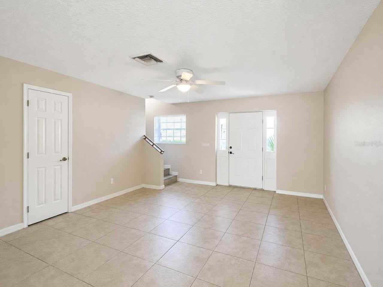 912 E Citrus Ave - Photo 3 of 12