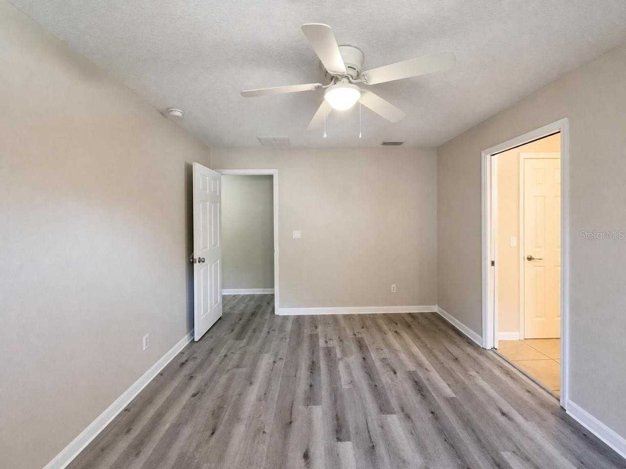 912 E Citrus Ave - Photo 5 of 12