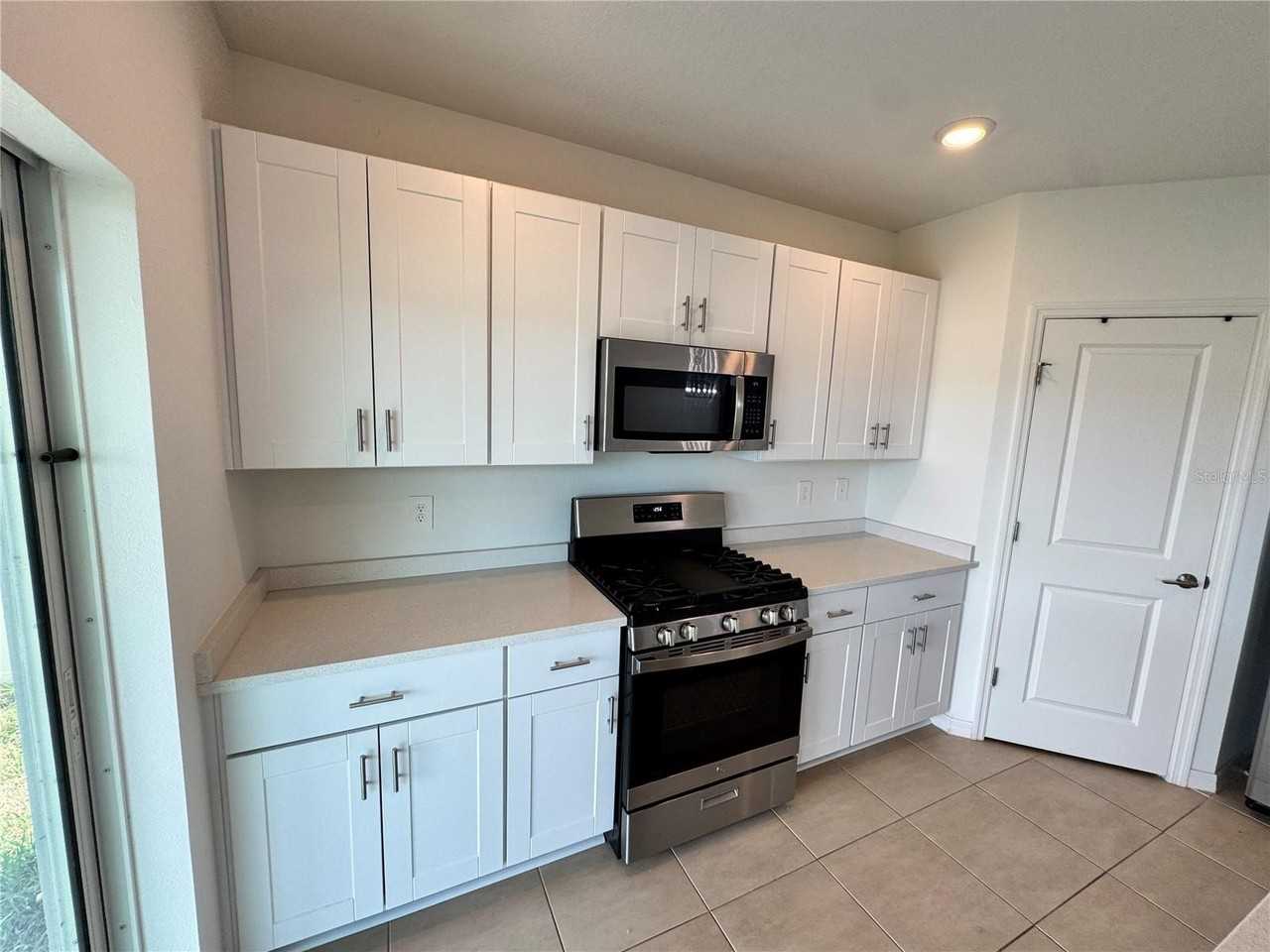 33981 Sky Blossom Cir - Photo 6 of 16