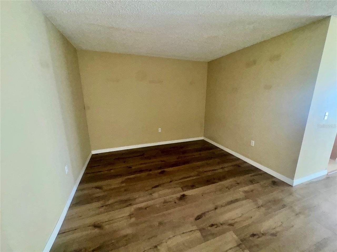 5021 Ashford Falls Ln - Photo 3 of 25