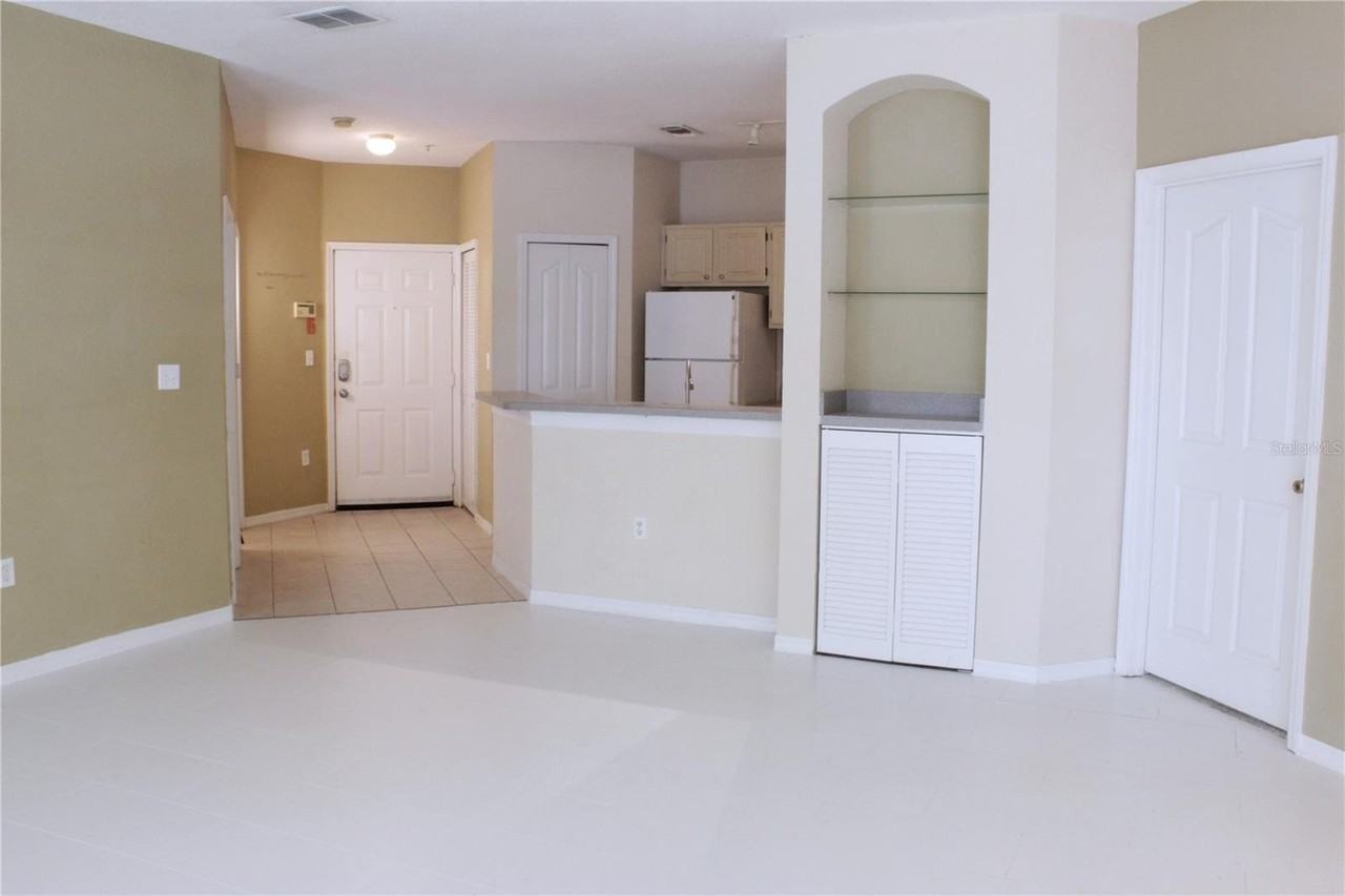 8925 Legacy Ct #107 - Photo 5 of 35