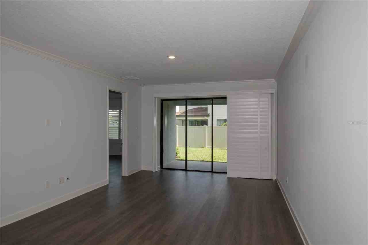 2352 Kestrel Perch Pl - Photo 4 of 39