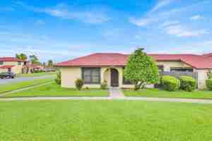 featured image of 475 Hunter Cir