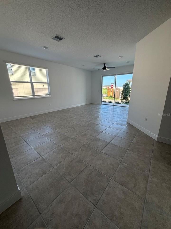 7169 Sw 56th Pl - Photo 4 of 15