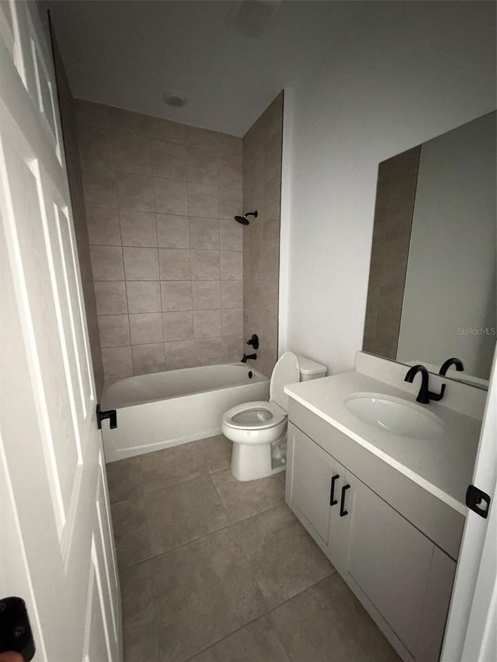 7169 Sw 56th Pl - Photo 7 of 15