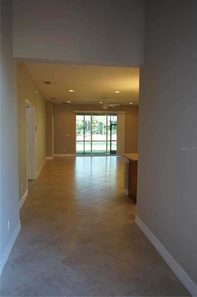 15628 Aurora Lake Cir - Photo 5 of 35