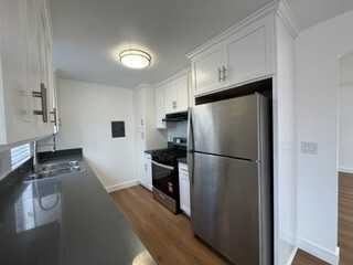 235 S. Avenue 20 - Photo 5 of 10