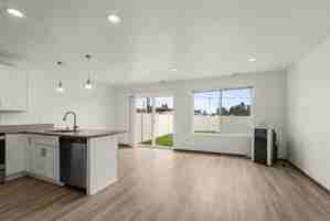 featured image of 2902 N Hogan St
