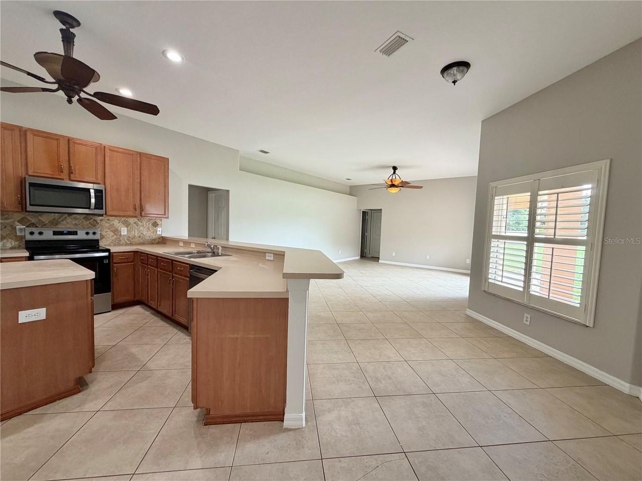 10146 Bloomfield Hills Dr - Photo 6 of 17