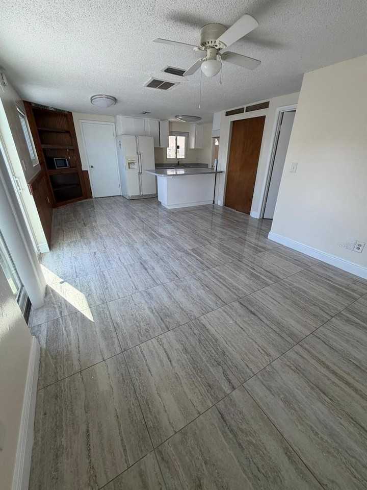 8711 Sage Ct - Photo 5 of 5