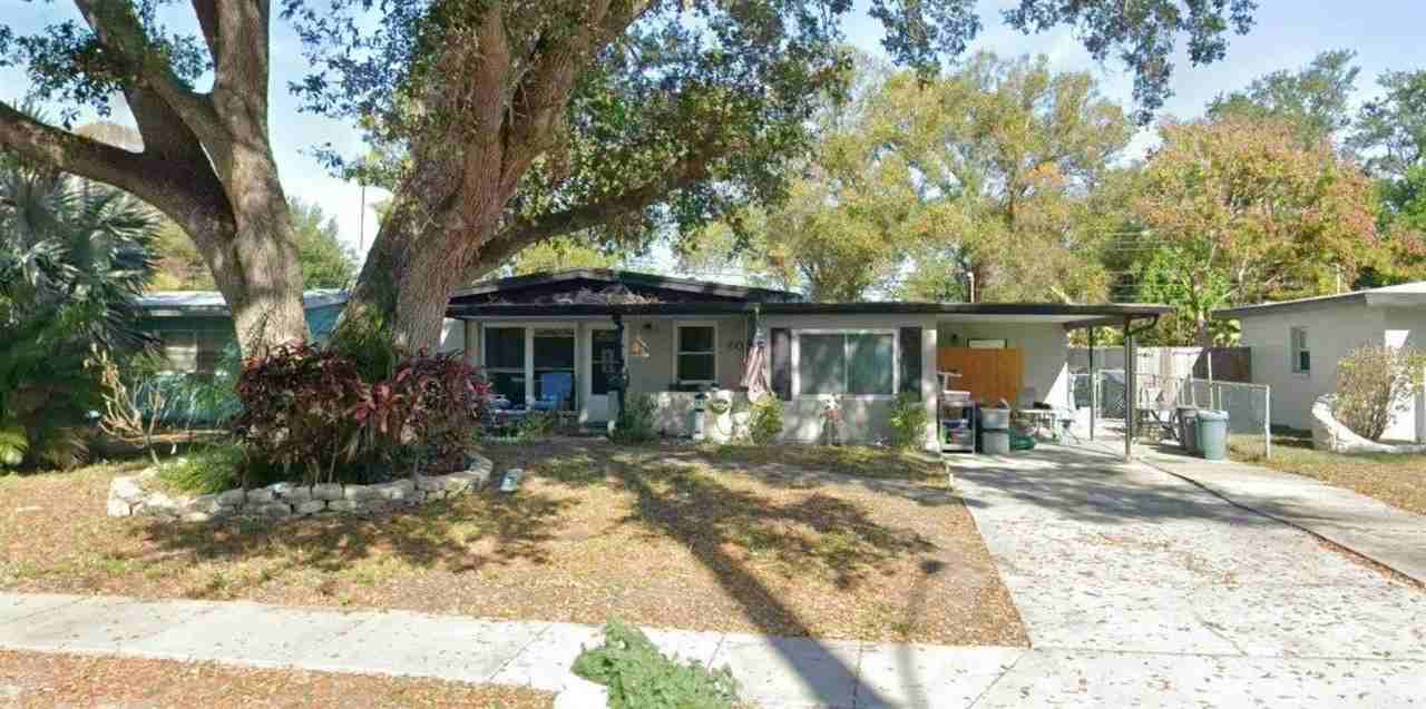 6035 67th Ave N
