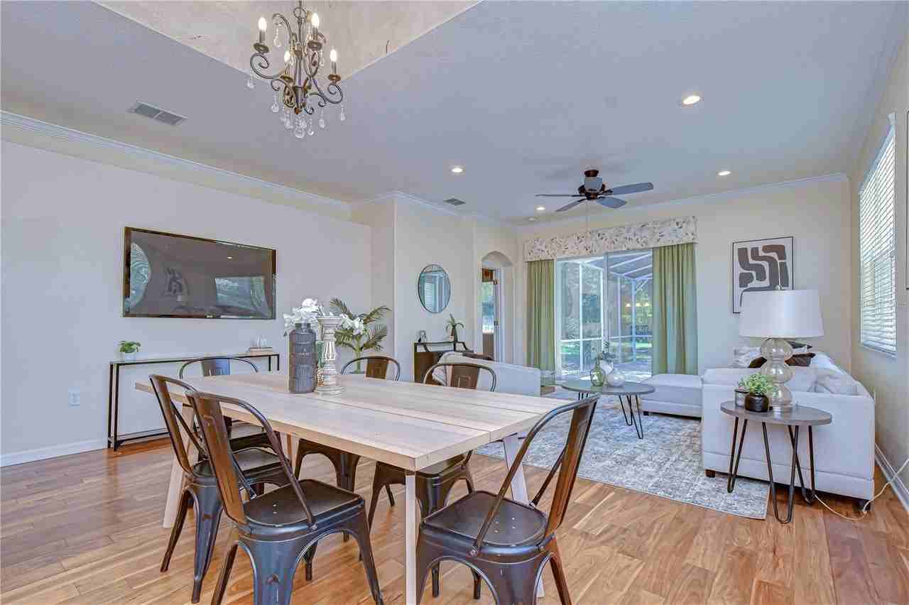 8005 Shaddock Pl - Photo 3 of 42