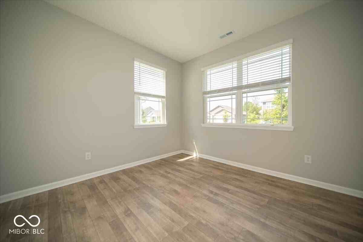 1961 Downey Ln - Photo 7 of 36