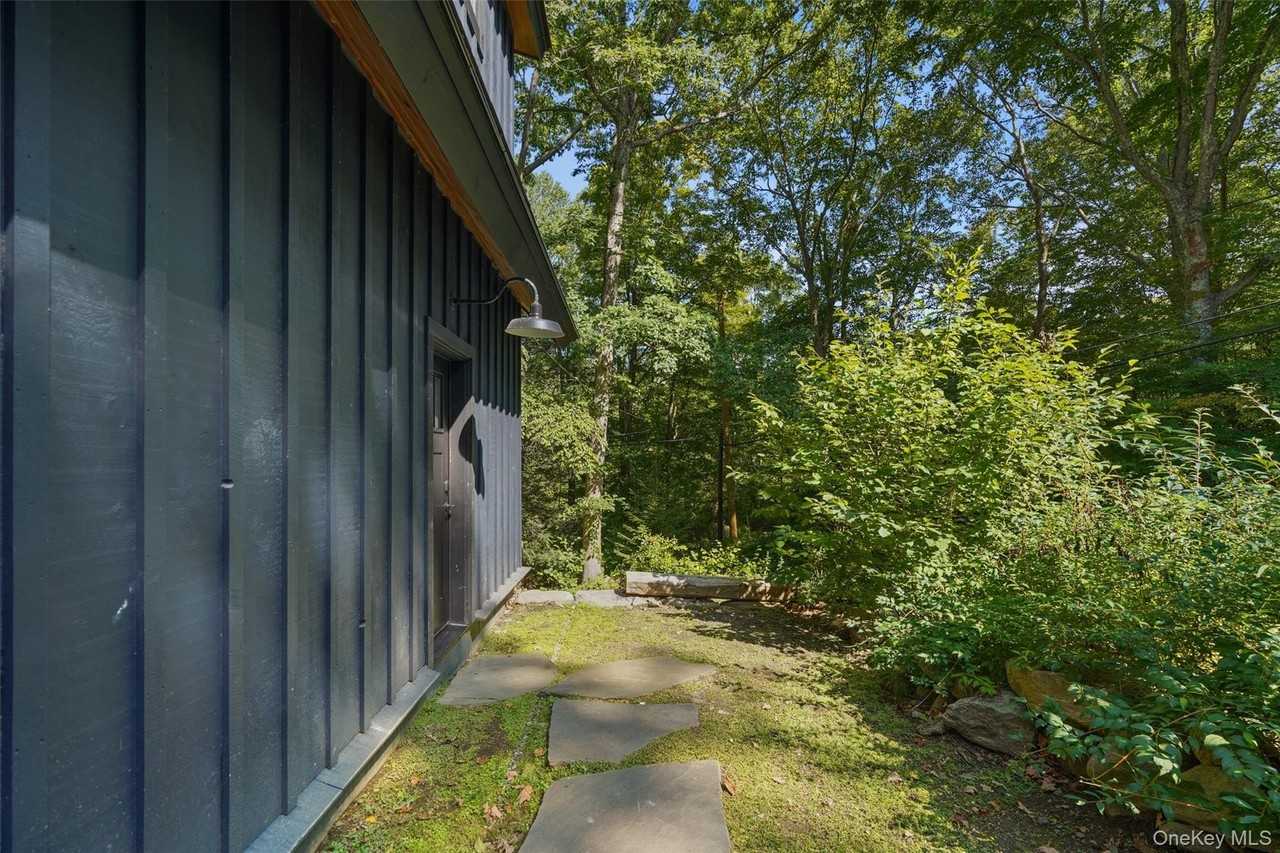 154 Barnegat Rd #A - Photo 2 of 16
