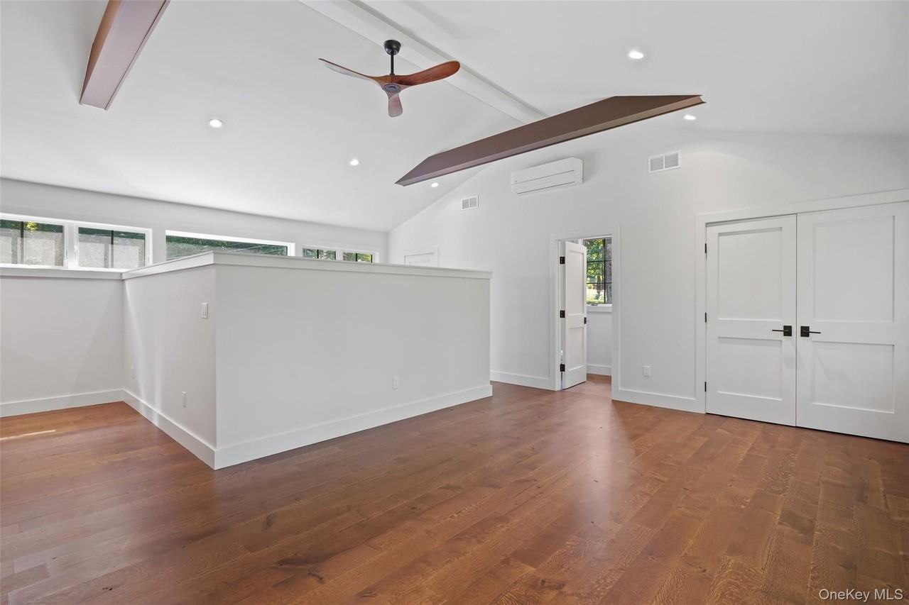 154 Barnegat Rd #A - Photo 5 of 16