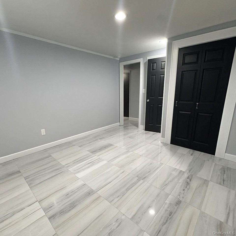 6A James St - Photo 4 of 8