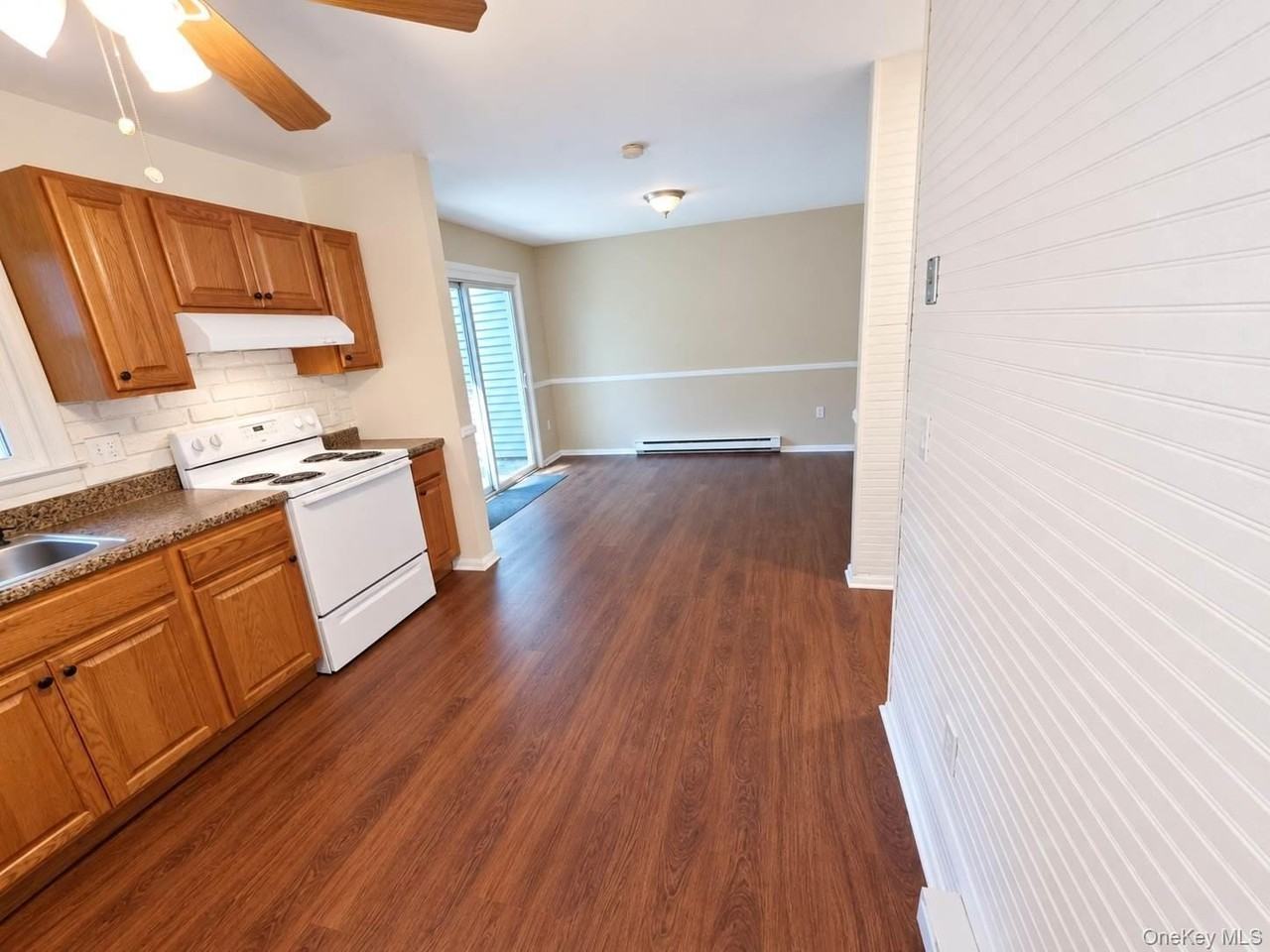 11 Creekview Ct - Photo 4 of 13
