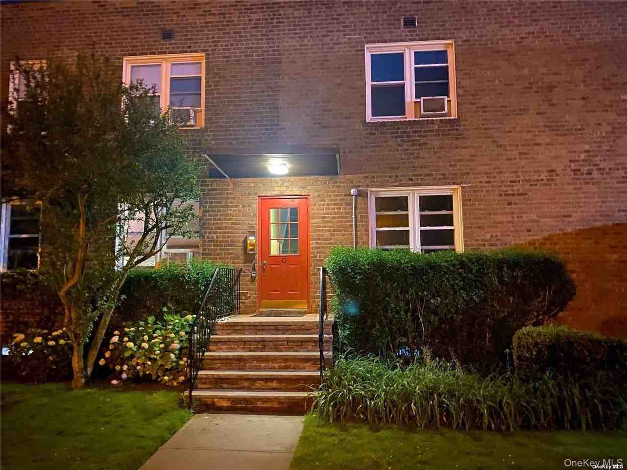 275 Maple Ave #4G - Photo 3 of 11