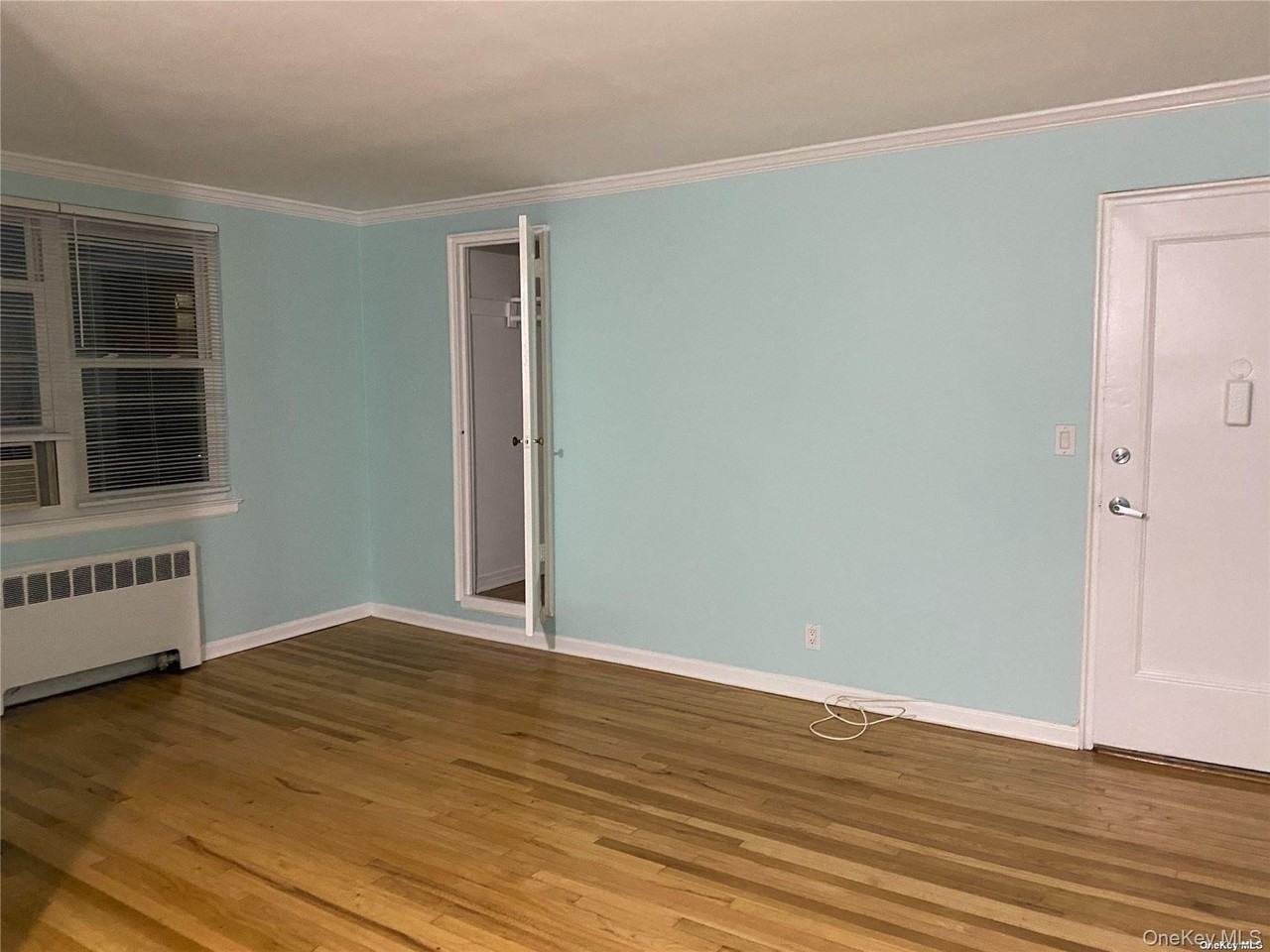 275 Maple Ave #4G - Photo 6 of 11
