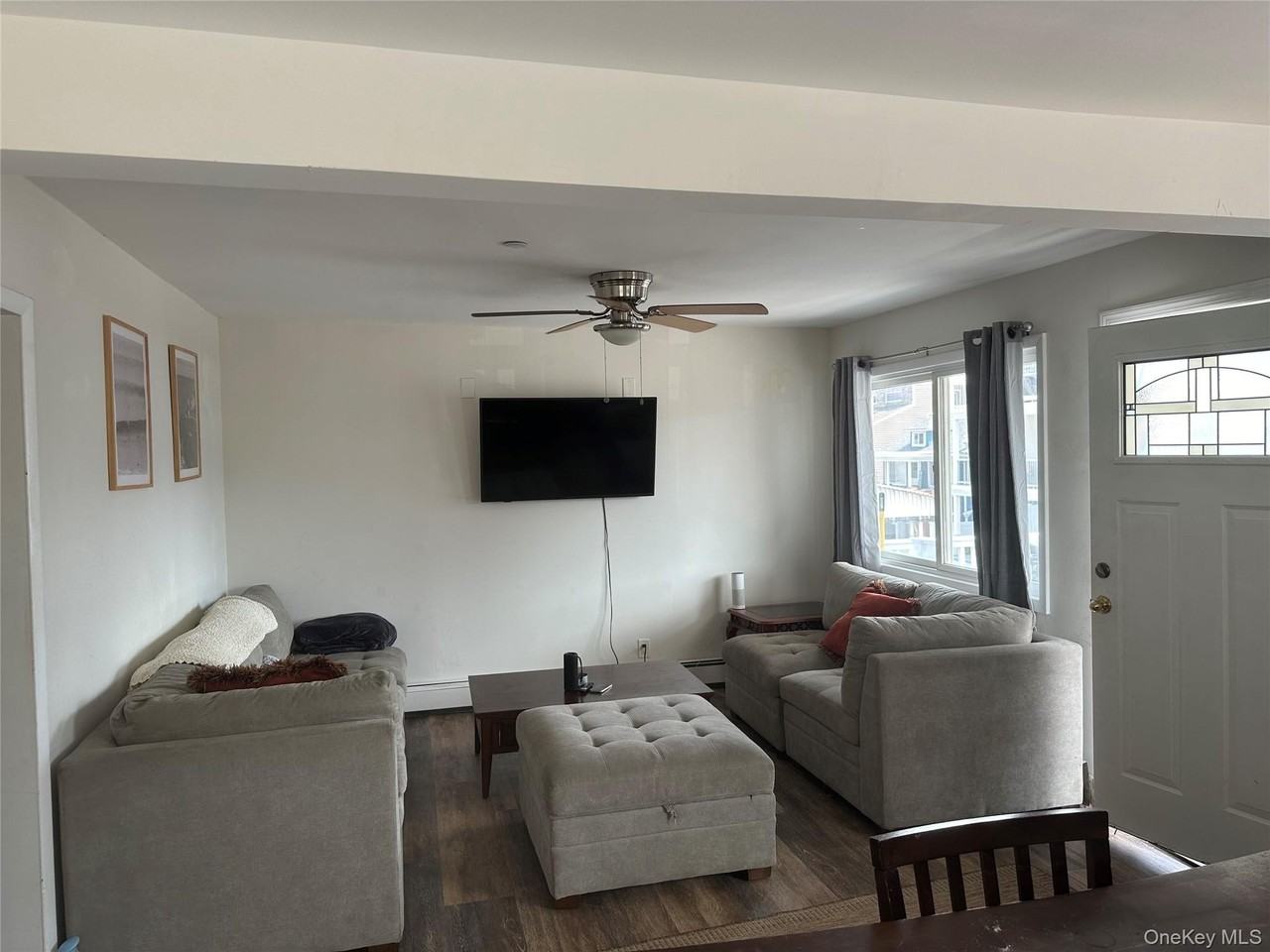 31 Illinois Ave - Photo 3 of 15