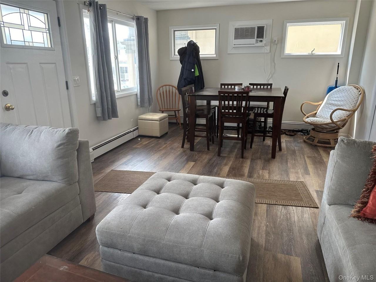 31 Illinois Ave - Photo 5 of 15
