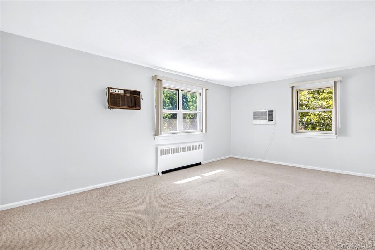 27003 82nd Ave #2B - Photo 2 of 10