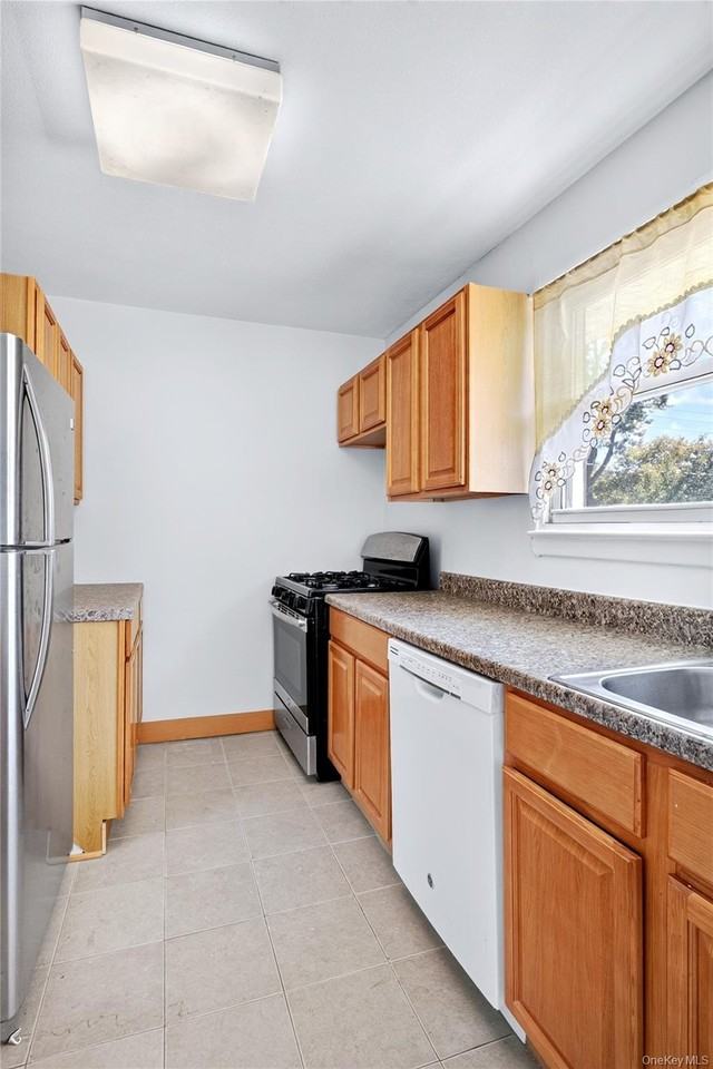 27003 82nd Ave #2B - Photo 6 of 10