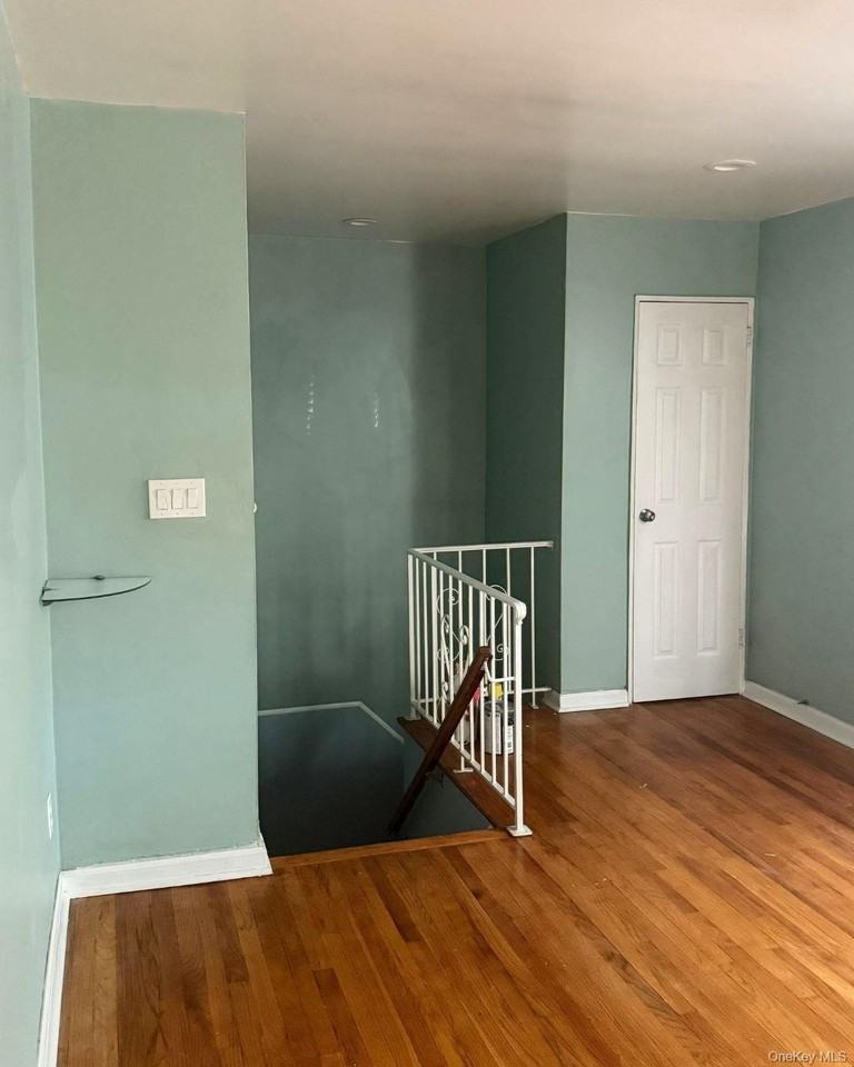 23424 133rd Ave - Photo 3 of 7