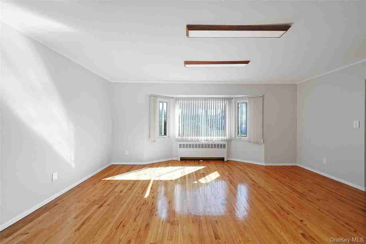 25 Hollywood Dr - Photo 6 of 40