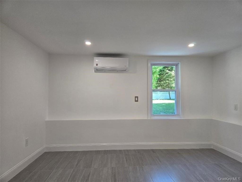 3074 Lexington Ave #2 - Photo 6 of 20