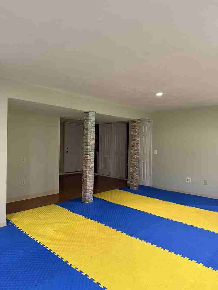 10 Fuller Avenue Attleboro - Photo 7 of 11