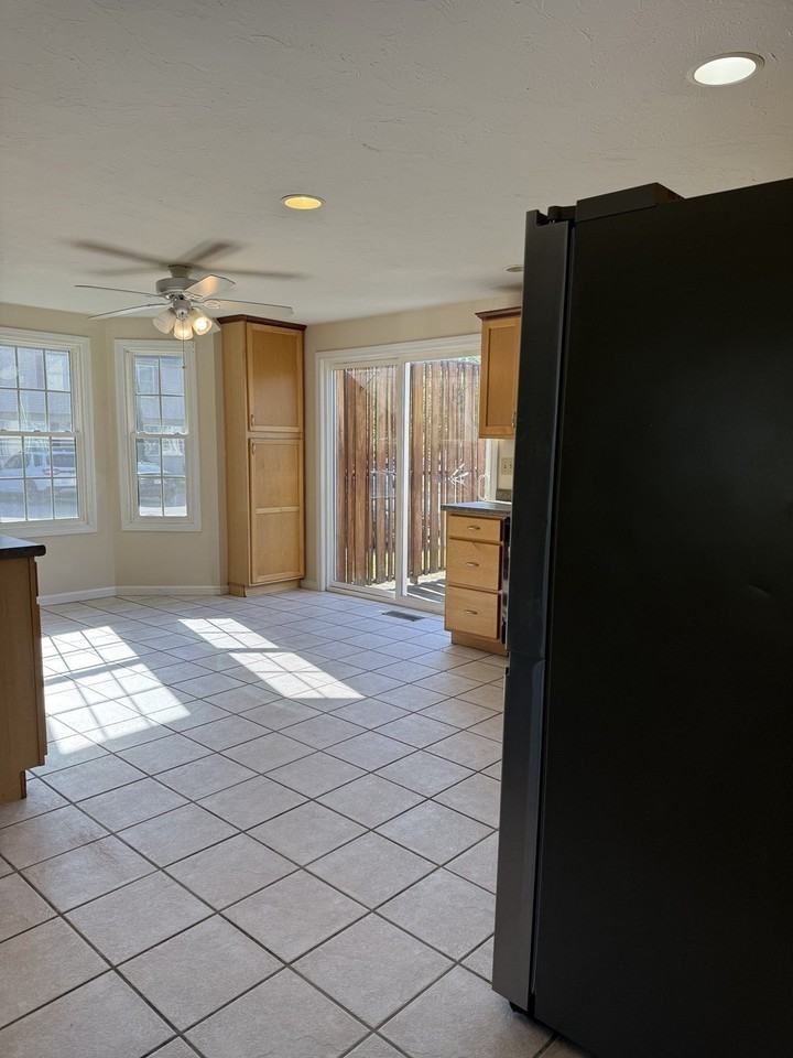 10 Fuller Ave #24 - Photo 3 of 17